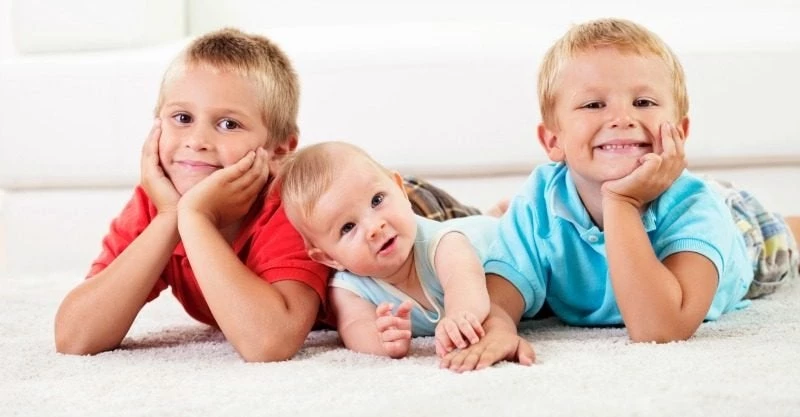 Ιταλία: Η κυβέρνηση χαρίζει γη στις οικογένειες που αποκτούν τρίτο παιδί